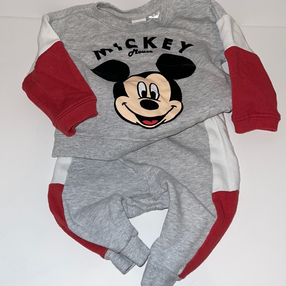 Infant H&M Mickey Sweatsuit Sz 6mos